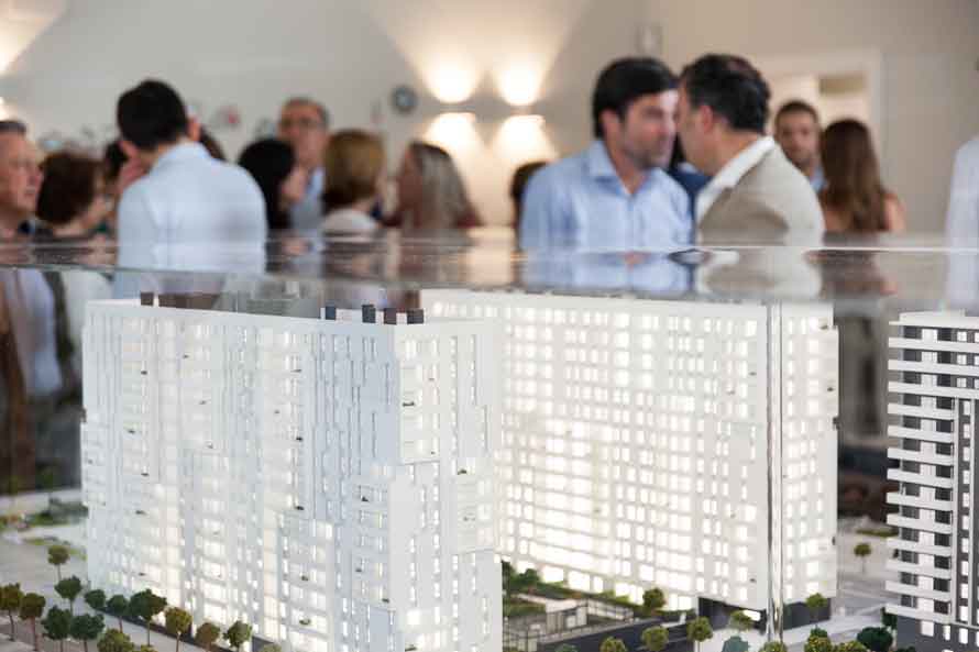AQ Acentor inaugura la oficina de ventas de la mayor promoción de Valencia, AQ Turianova.