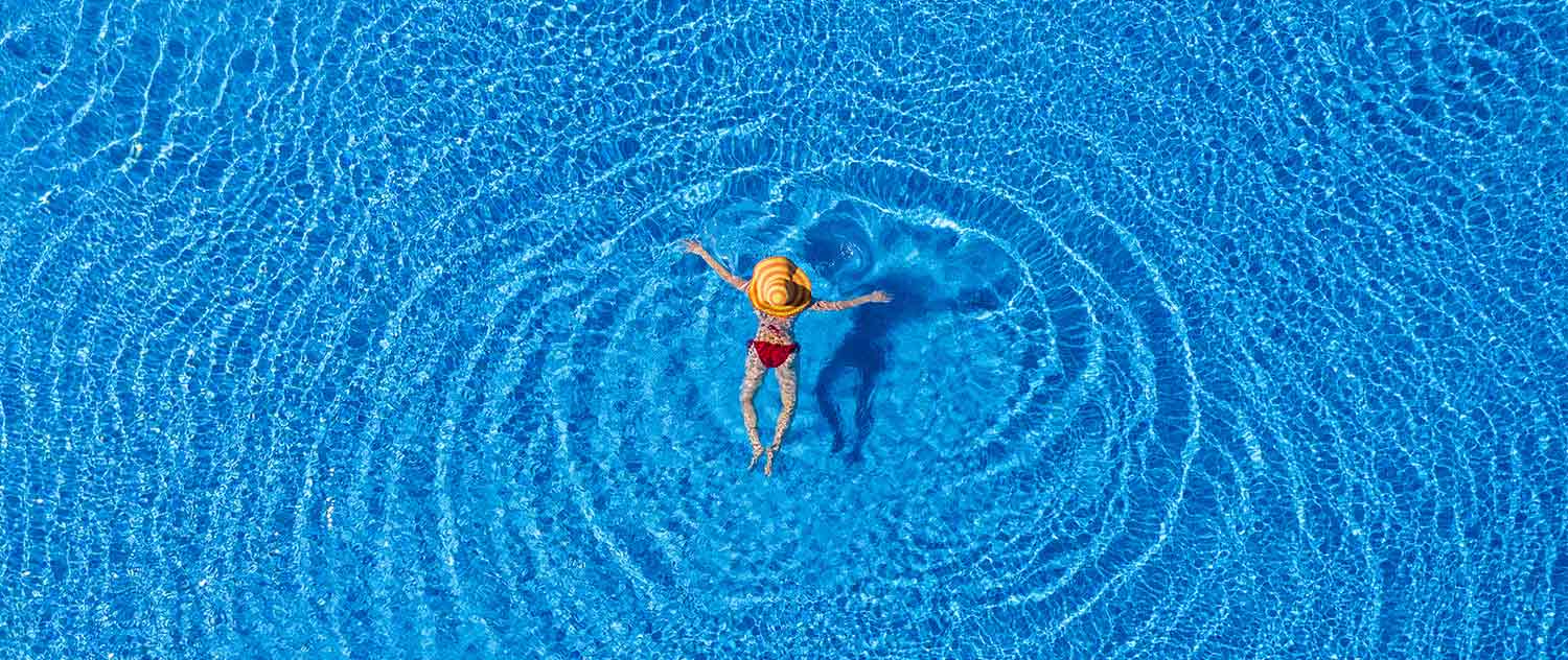 recuperar una piscina verde